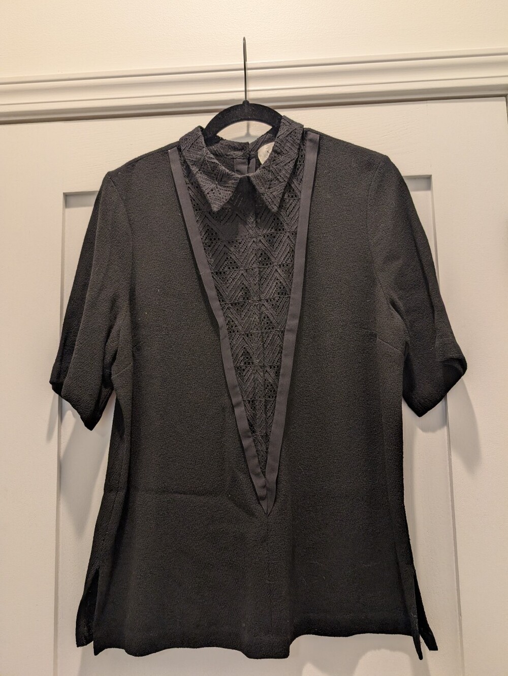 ALC Black Short-Sleeve Lace-Trim Shirt - Picture 2 of 6